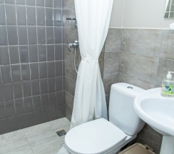Трёхместный номер Comfort рядом с пляжем в Light House