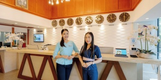 Патонг: Отель Andaman Beach Suites Hotel
