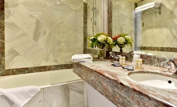 Одноместный номер Standard в Hôtel Suites Unic Renoir Saint Germain