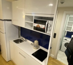 Трёхместный номер Superior с балконом и с видом на море в Апарт-отель MyGeorgia LLC Orbi City