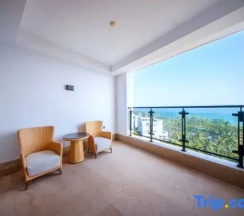 Двухместный номер Standard с видом на море (двуспальная кровать) в Tangla Hotel Sanya