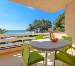 Апартаменты с видом на бассейн в Residencial Guardamar Zeus