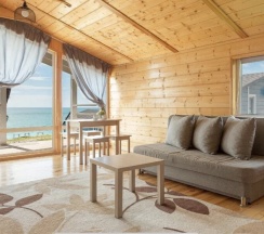 2-х комн. коттедж с видом на море в Берег роз