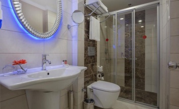 Четырёхместный номер Connected в Alaiye Kleopatra Hotel