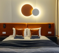 Коттедж улучшенный в Озеро Зеркальное