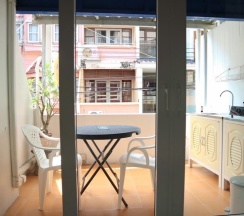 Двухместный номер Deluxe с балконом двуспальная кровать в Sunshine Guest House