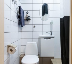 1-комнатные апартаменты эконом с 1 двуспальной кроватью (без окна) в Prim Rooms Apt Apartments (Прим Румс Апт Апартментс)