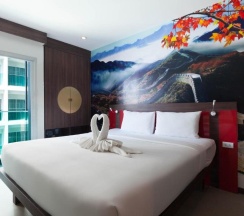 Двухместный номер Superior двуспальная кровать в The AIM Patong Hotel