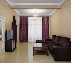 Апартаменты GRAND  3-х комнатный, 4-х местный номер с балконом в Ниагара фоллс