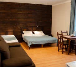 Улучшенный в Альпийский двор