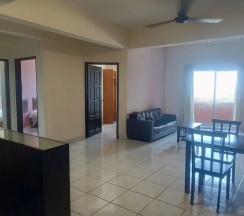 Трёхместные семейные апартаменты с видом на океан в Globallon Hotel Apartment