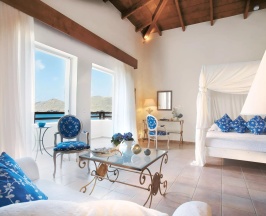 Бунгало семейное Marin Bay с частичным видом на море в Grecotel Marine Palace & Aqua Park