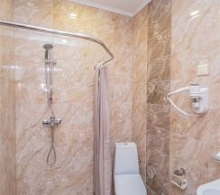 Трехместный номер в Ланселот