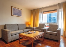 Номер Standard c 1 комнатой в Bandara Silom Suites