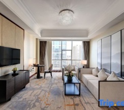 Люкс Business в Phoenix Hotel
