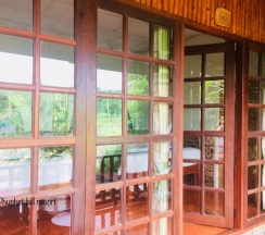 Бунгало Standard с красивым видом из окна в Phuphet Hill Resort