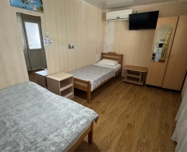 Трехместный номер (эконом) в Ленина