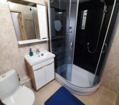 Номер стандарт с 1 двуспальной кроватью в Кызыл Яр