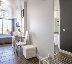 Париж на Малышева, 42а в Apartments Home Hotel