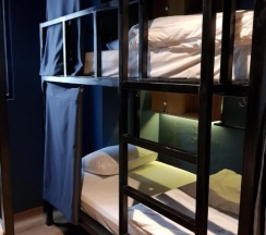 Кровать в общем номере (женский номер) в Borbaboom Phuket Poshtel And Hostel Sha By Zuzu