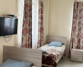 Четырёхместный номер Standard в Талисман hotel