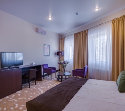 Номер делюкс в Garden Hotel & SPA