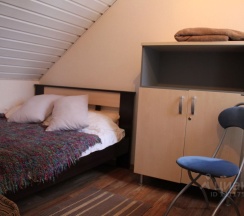 Коттедж трехкомнатный с 3 спальнями в Компания по аренде коттеджа