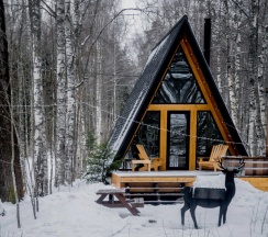 Коттедж Standard с красивым видом из окна в Deep Lake House