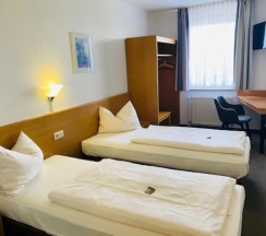 Одноместный семейный номер Standard двуспальная кровать в Hotel Christina