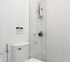 Двухместный семейный номер Standard с балконом двухъярусная кровать в Monotel Aonang
