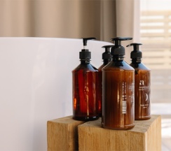 Зеркальный дом Премиум с ванной в Резиденция Северное Сияние