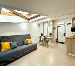 Апартаменты №3 "Полулюкс" на мансардном этаже в Саквояж