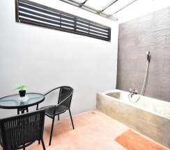 Четырёхместный номер Standard 2 отдельные кровати в Love Box Resort
