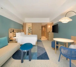 Люкс Premium с 2 комнатами с видом на бассейн в Centara Karon Resort Phuket