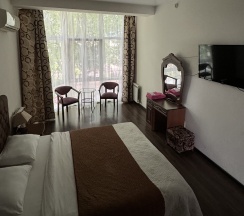 4-местная комната полулюкс в Sochi VIP house