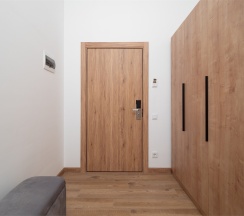 Семейный двухкомнатный с балконом в Vista mare