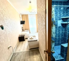 Двухместный номер Standard с балконом 2 отдельные кровати в Ольга