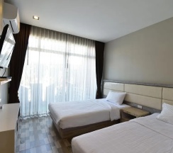 Четырёхместный семейный номер Standard Дуплекс в Ricci House Resort