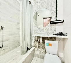 Четырёхместный семейный номер Standard в Роза ветров