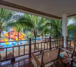 Двухместный номер Deluxe с видом на бассейн двуспальная кровать в PP Mountain Beach Resort and Waterpark