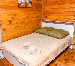 Семейный номер с видом на горы в Hub House