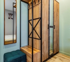 Декабристов 20-76/2 в Poshtel VDali