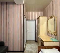 Трёхместный с балконом в Reskator