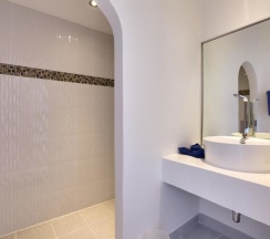 Бунгало с видом на сад в La Perle Luxury Boutique Hotel