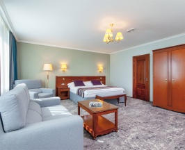 Номер Делюкс в Crowne plaza
