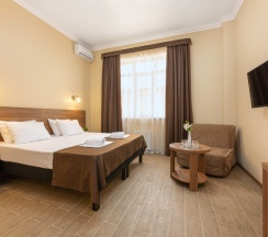 Двух местный Cтандарт + 1 доп.место без балкона в Brown hotel