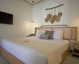 Двухместный люкс Tucana Pool двуспальная кровать в SUNRISE Tucana Resort