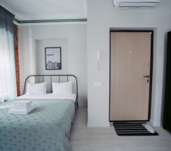 Апартаменты "Green" с балконом в Сhо