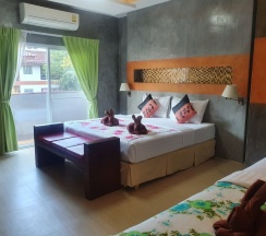 Трёхместный номер Deluxe в Saikaew Boutique Hotel