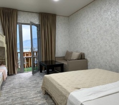 Семейный номер в Горное озеро